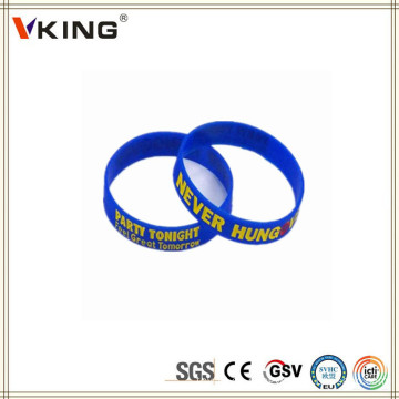 Großhandel China Silikon Custom Armbänder